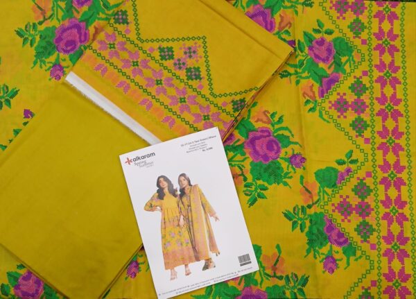 9a7b2f9d-1892-4a9f-97da-0c332553f723 Al karram Lawn 3PCS 2025