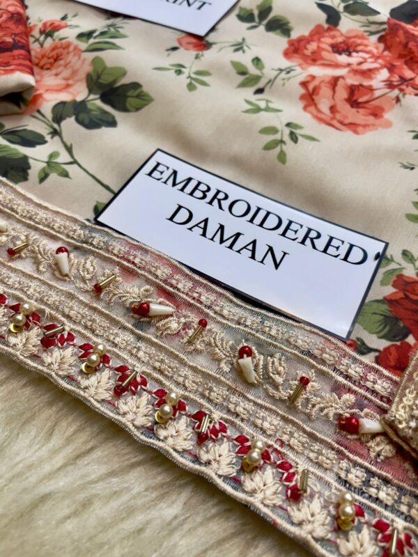 IMG-20250314-WA0078 VANIYA - 3 PCS FLORAL DESIGN