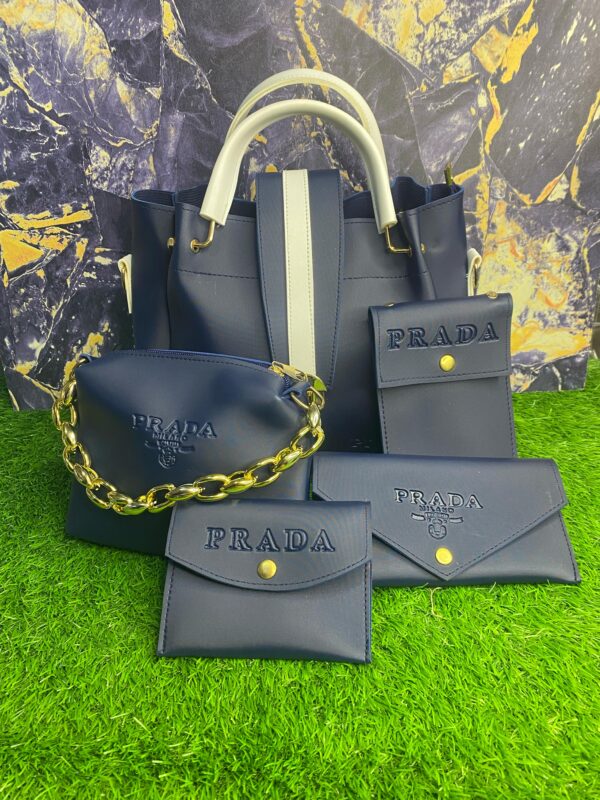 IMG-20250315-WA0010 PARADA 5 PCS BAG