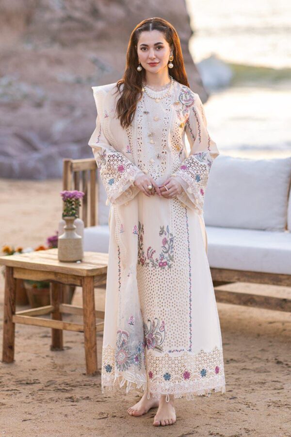 Qalamkar Chicken kari Luxury Lawn-1 QALAMKAR LUXURY LAWN CHICKEN KARI COLLECTION
