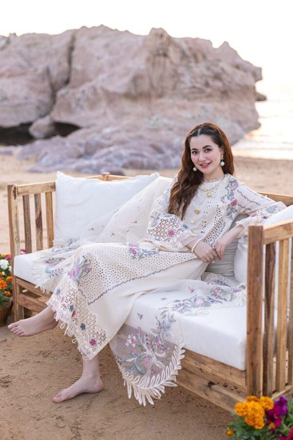 Qalamkar Chicken kari Luxury Lawn-2 QALAMKAR LUXURY LAWN CHICKEN KARI COLLECTION