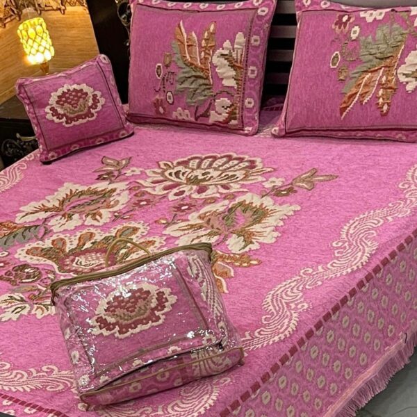 WhatsApp Image 2025-05-04 at 07.36.18_08e2bde2 4Pc Velvet Jacquard Bedsheet