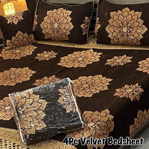 WhatsApp Image 2025-05-04 at 07.38.24_d0ed46a5 4Pc Velvet Jacquard Bedsheet