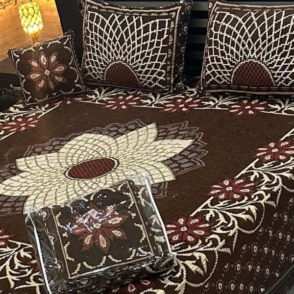 WhatsApp Image 2025-05-04 at 07.38.38_cd366842 4Pc Velvet Jacquard Bedsheet