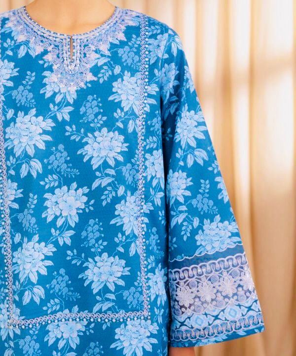 WhatsApp Image 2025-05-25 at 14.28.17_7a5cc9e0 SAPHIRE 3Pcs Summer Eid Collection