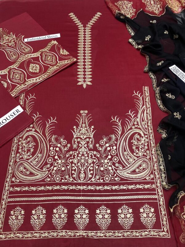 Embroidered Lawn 3-Pcs Summer Collection LN-1004 Embroidered Lawn 3-Pcs Summer Collection LN-1004