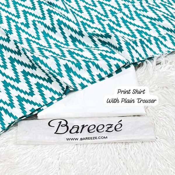 Bareezé Zig Zag Prints 2-Pcs Lawn Collection LN-1015 Bareezé Zig Zag Prints 2-Pcs Lawn Collection LN-1015