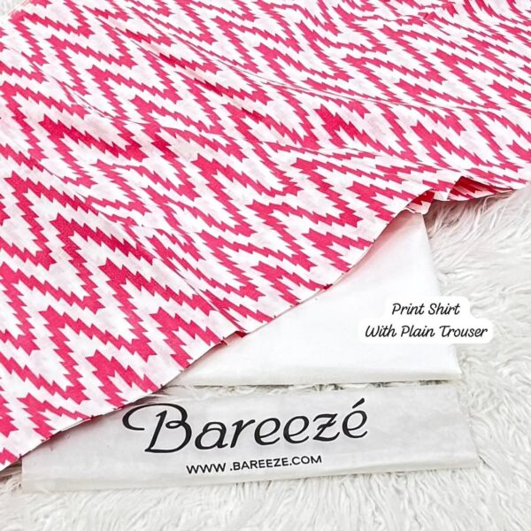 Bareezé Zig Zag Prints 2-Pcs Lawn Collection LN-1015 Bareezé Zig Zag Prints 2-Pcs Lawn Collection LN-1015